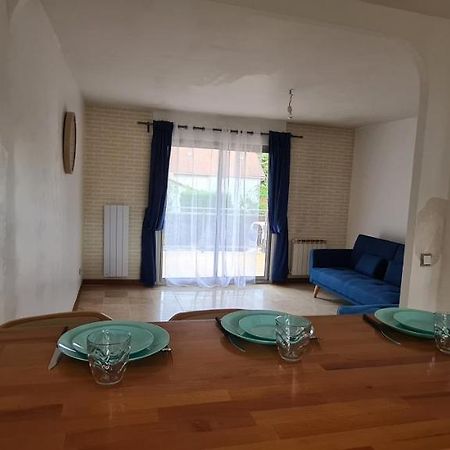 Le Nonneville Aulnay-sous-Bois Bagian luar foto